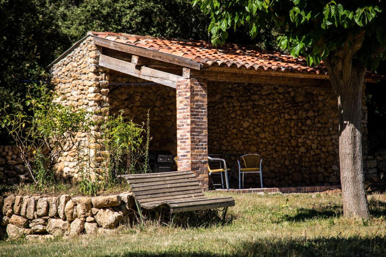 La Tour-dʼAigues Domaine Les Perpetusヴィラ エクステリア 写真