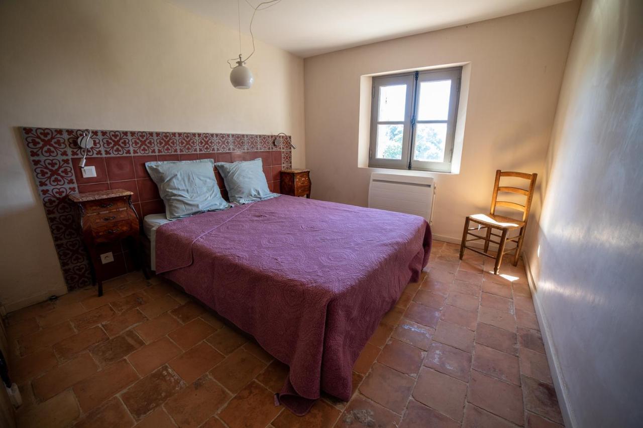 La Tour-dʼAigues Domaine Les Perpetusヴィラ エクステリア 写真