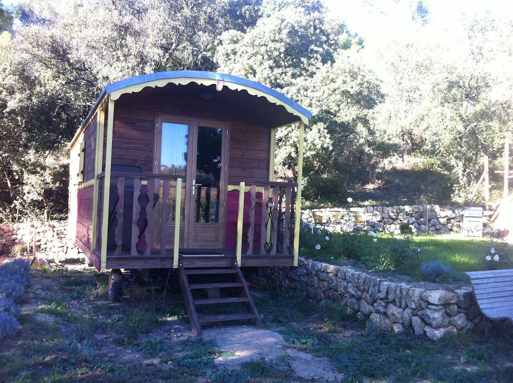 La Tour-dʼAigues Domaine Les Perpetusヴィラ エクステリア 写真